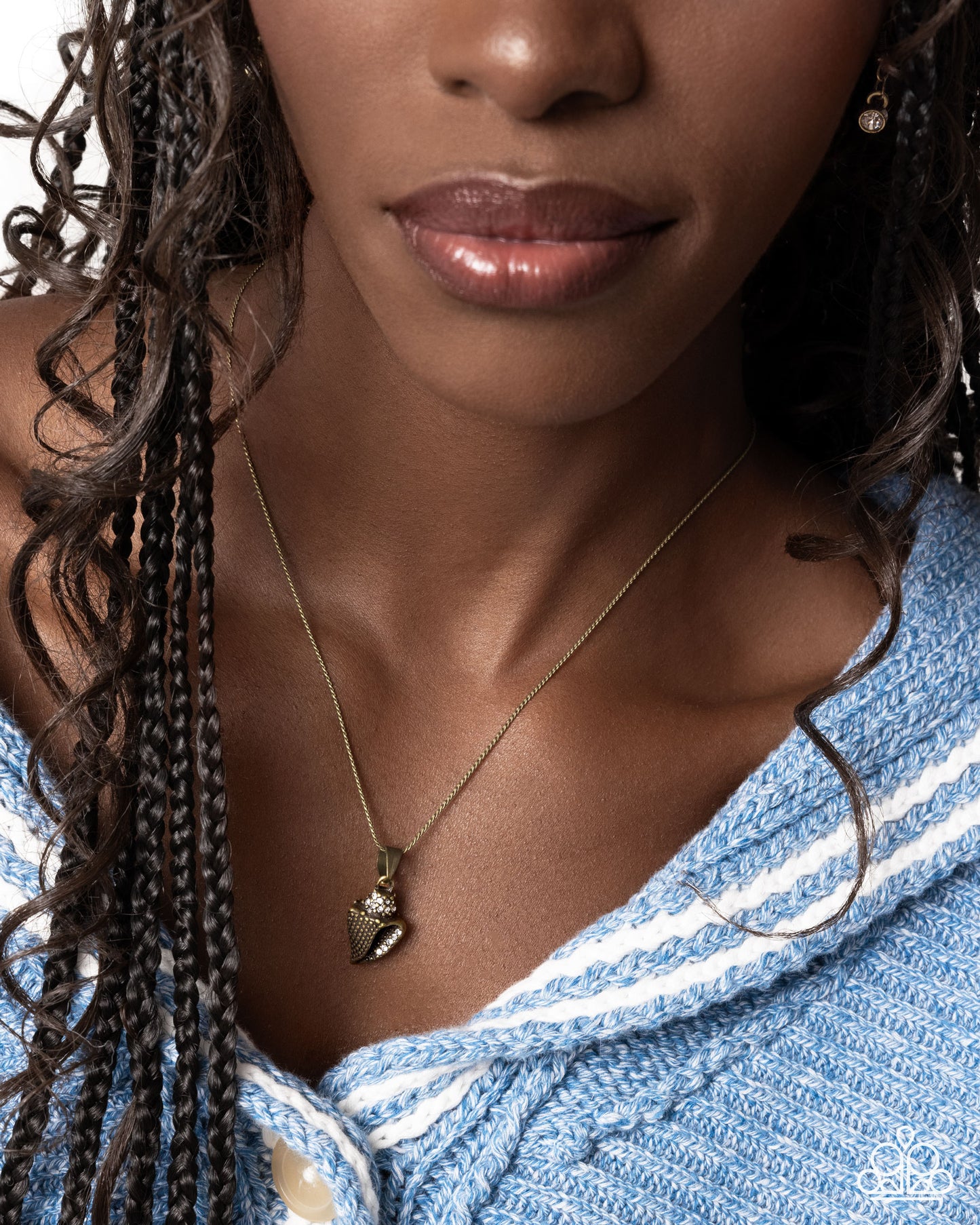 Conch Confidence Brass Necklace Paparazzi $8 Jewelry. Get Free Shipping. #P2RE-BRXX-227XX. Beach