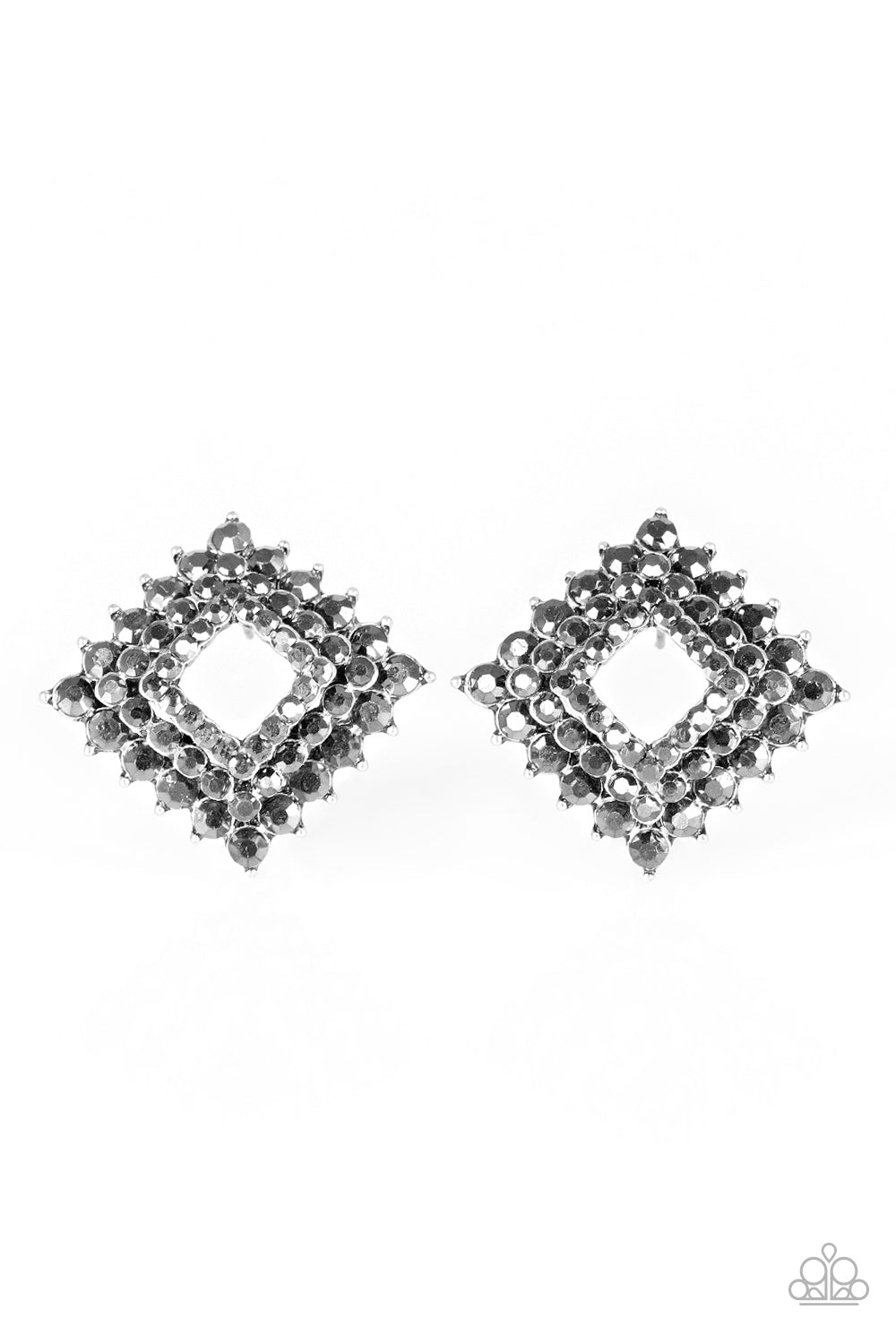 Paparazzi Earring ~ Kensington Keepsake - Silver