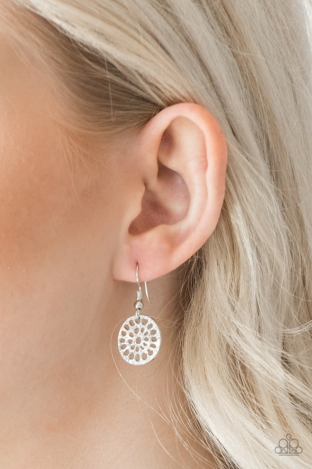 Paparazzi Necklace ~ Your Own Free WHEEL - Silver