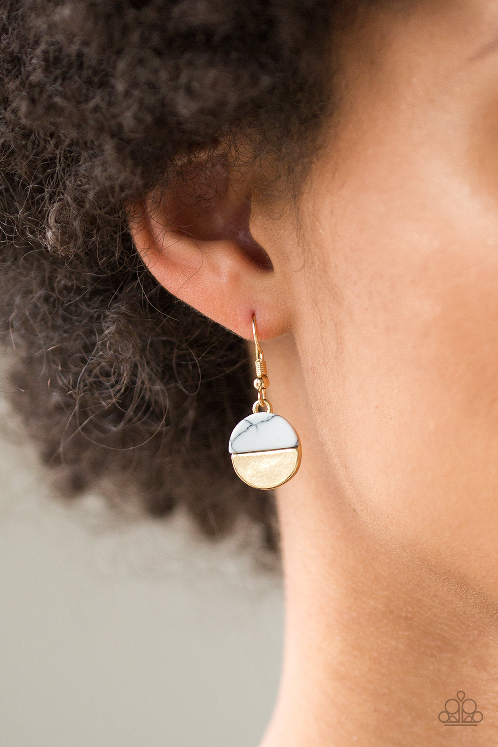 Rural Reconstruction Gold Necklace Paparazzi Accessories. Dainty Multi Layer #P2SE-GDWT-081XX