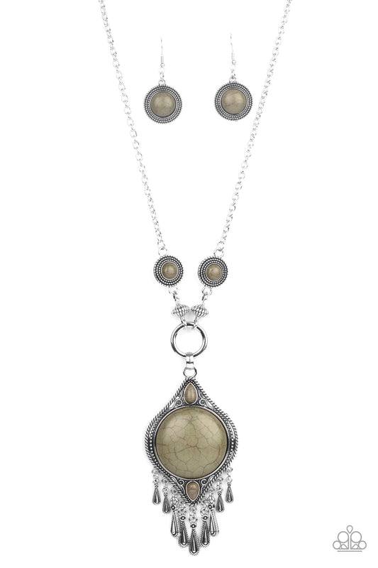 Majestic Mountaineer - Green Necklace Paparazzi Accessories