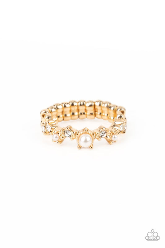 Paparazzi Blissfully Bella Gold Ring. $8 Jewelry. Get Free Shipping. #P4DA-GDXX-096XX. Dainty Ring