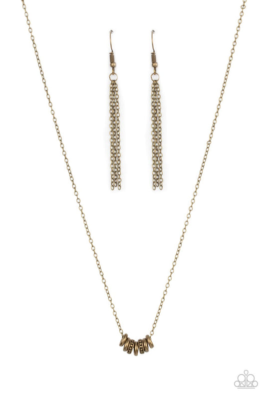 Paparazzi Dainty Dalliance - Brass Necklace. Dainty $5.00 Jewelry. #P2DA-BRXX-115XX. Free Shipping!