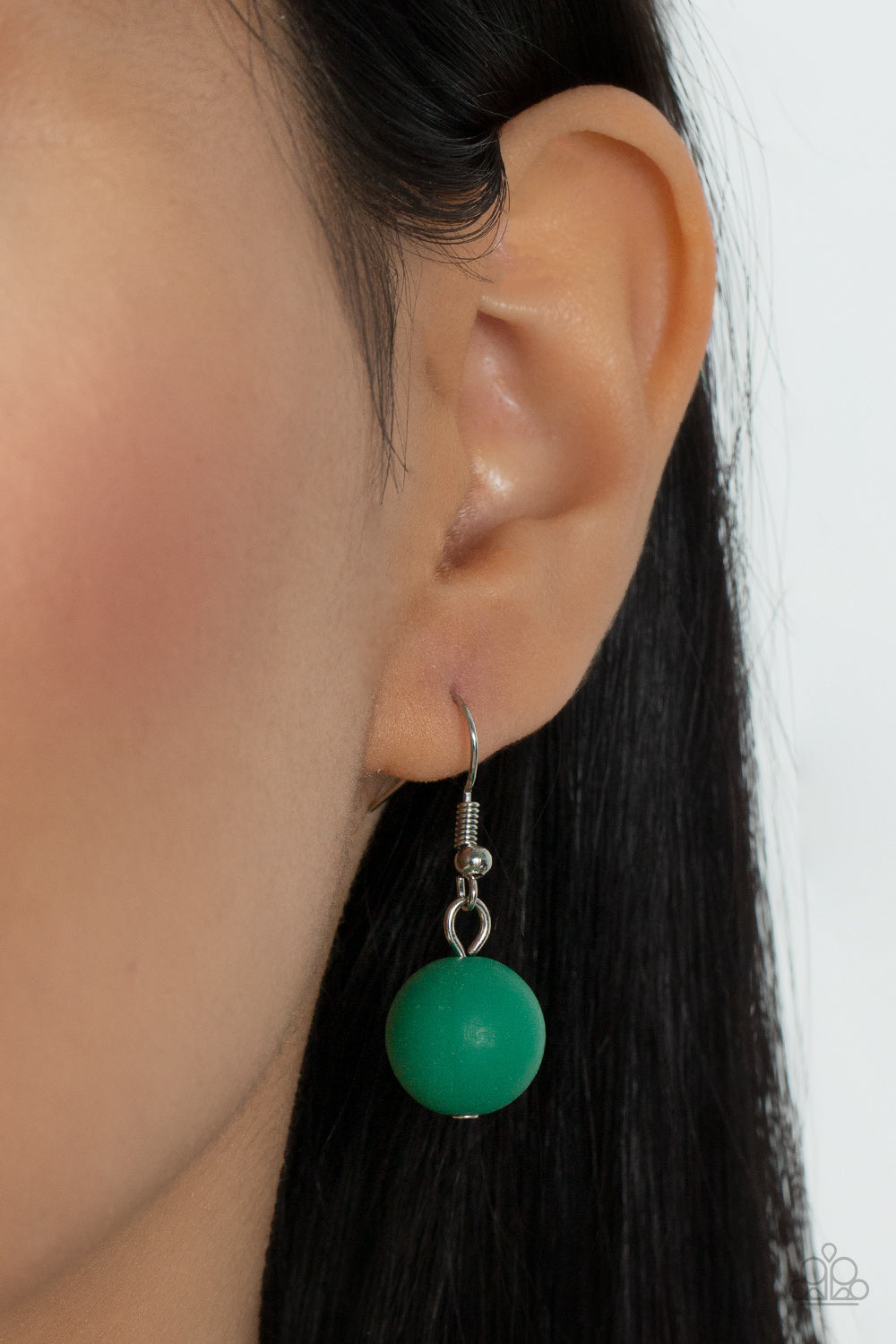 Vivid Vanity - Green Necklace Paparazzi Accessories. Get Free Shipping. #P2ST-GRXX-099XX