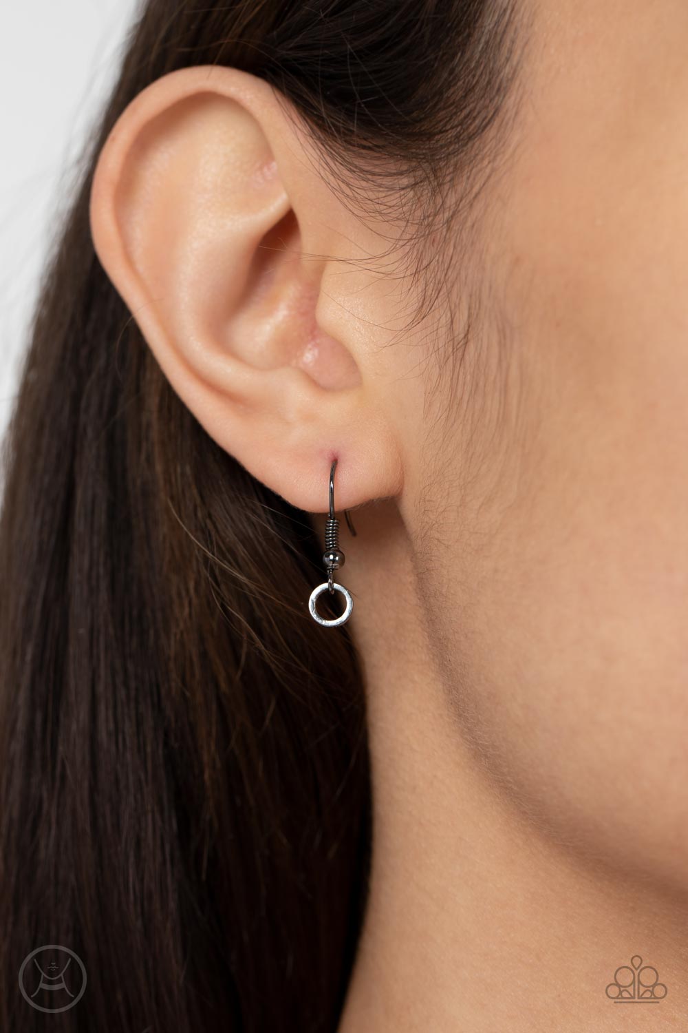 Rolling with the BRUNCHES - White Pearl Necklace Paparazzi $5 Jewelry. Get Free Shipping! #P2CH-BKXX-079XX