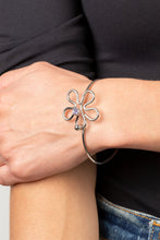 Load image into Gallery viewer, Paparazzi Floral Innovation Purple Bracelets. Subscribe &amp; Save. #P9WH-PRXX-270XX
