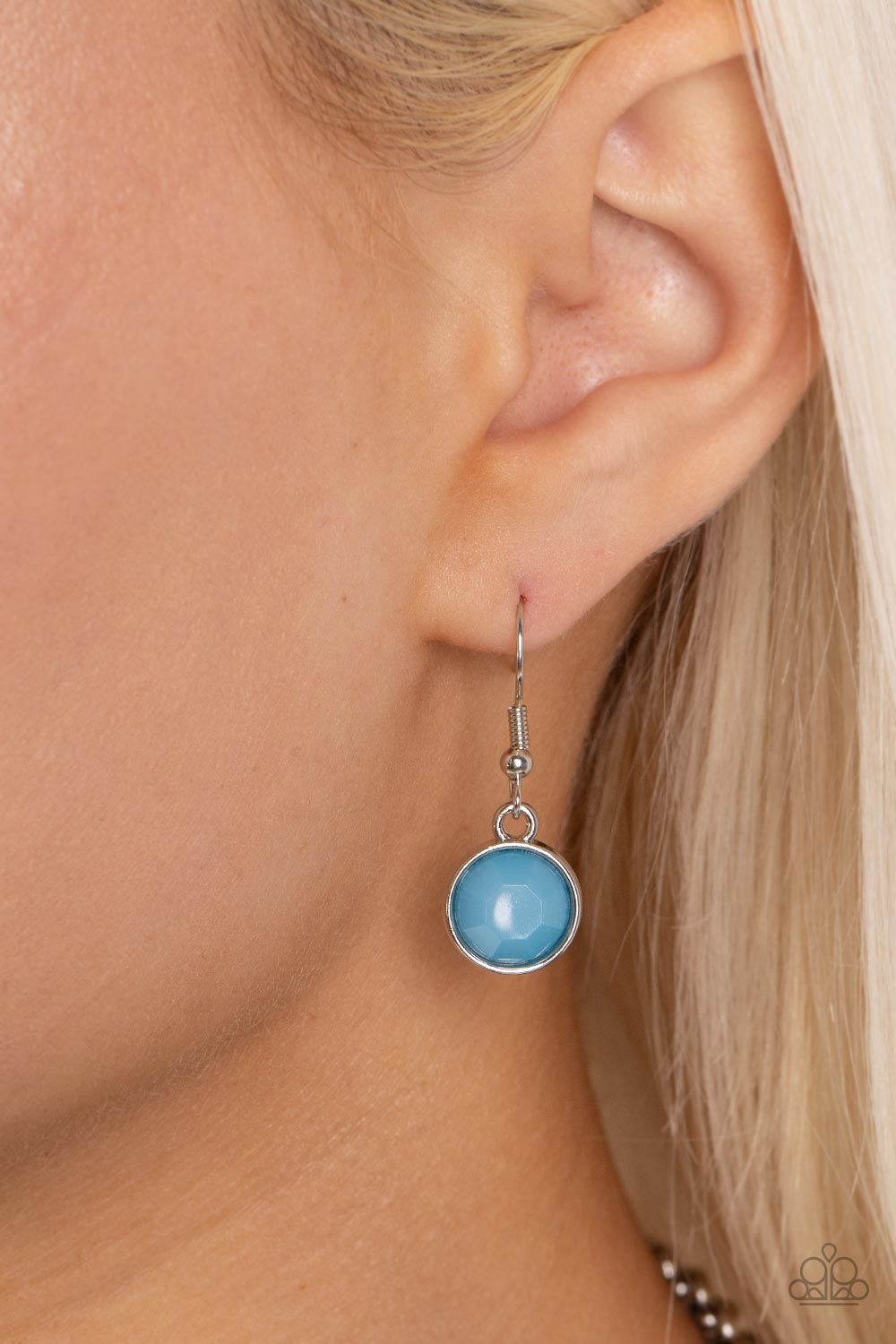 Delectable Daydream Necklace Paparazzi $8 Jewelry. Includes matching earrings. Get Free Shipping