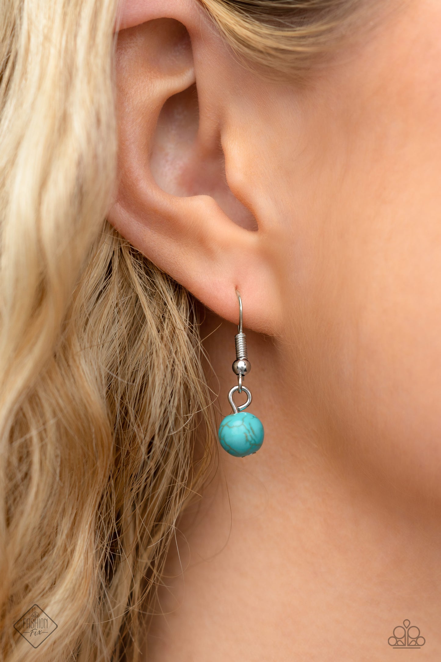 Cowboy Catwalk Blue Necklace Paparazzi $8.00 Jewelry. Turquoise Blue stone necklace. Free Shipping