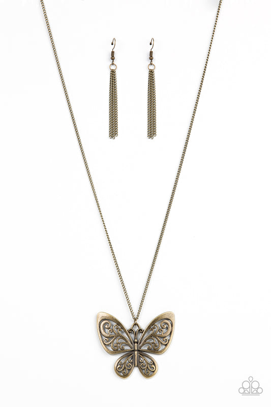 Paparazzi Butterfly Boutique Brass $5 Necklace. Get Free Shipping. #P2WH-BRXX-166XX