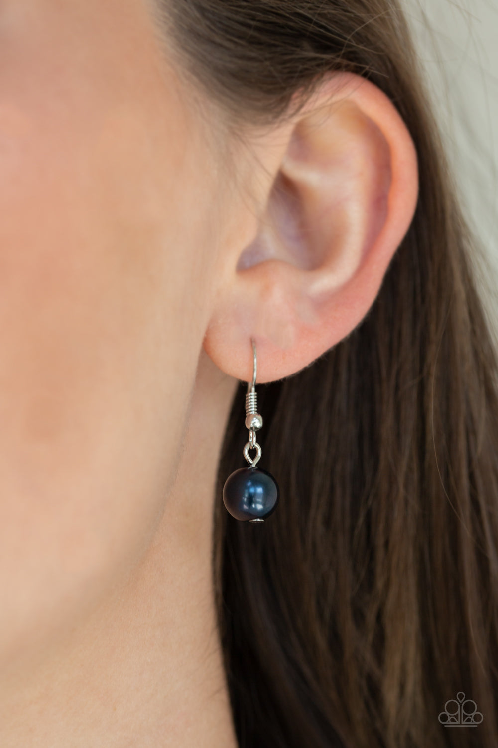 Fine Florals Blue Necklace Paparazzi Accessories with free earrings. Long Pendant necklace. Dainty