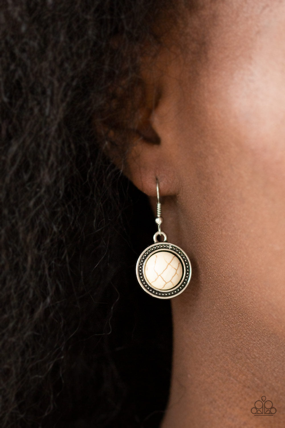 Lasting EMPRESS-ions White Necklace Paparazzi $5 Jewelry. #P2ST-WTXX-044XX. Subscribe & Save