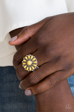 Paparazzi Ring ~ Poppy Pop-tastic - Yellow Floral Ring 