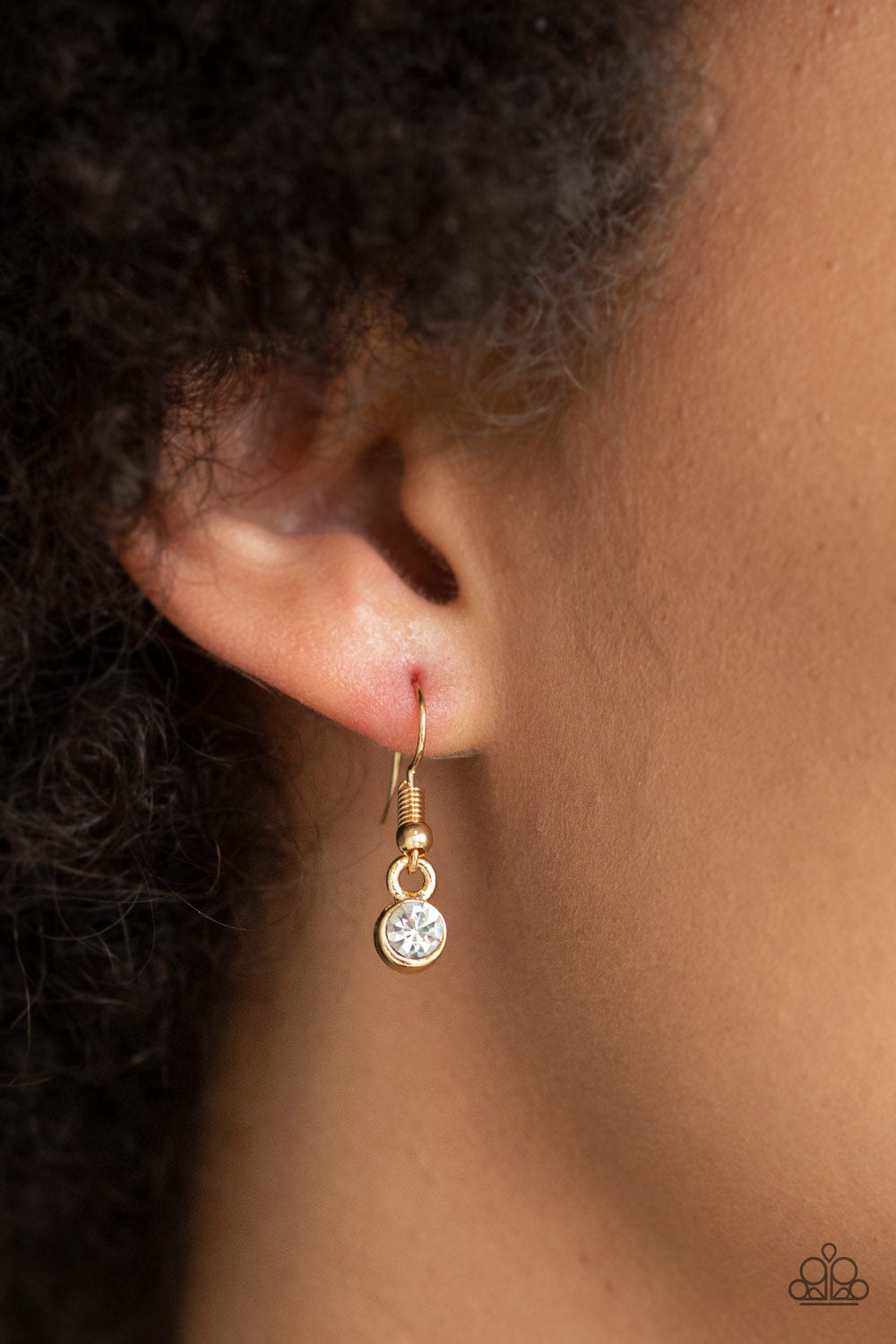 Super Starstruck - Gold Necklace Paparazzi Accessories dainty $5 Jewelry #P2RE-GDXX-331XX