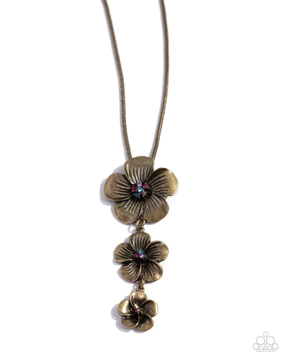 Wallflower Whimsy Brass Necklace Paparazzi Jewelry. Free Shipping. Floral Necklace.#P2ST-BRXX-131XX
