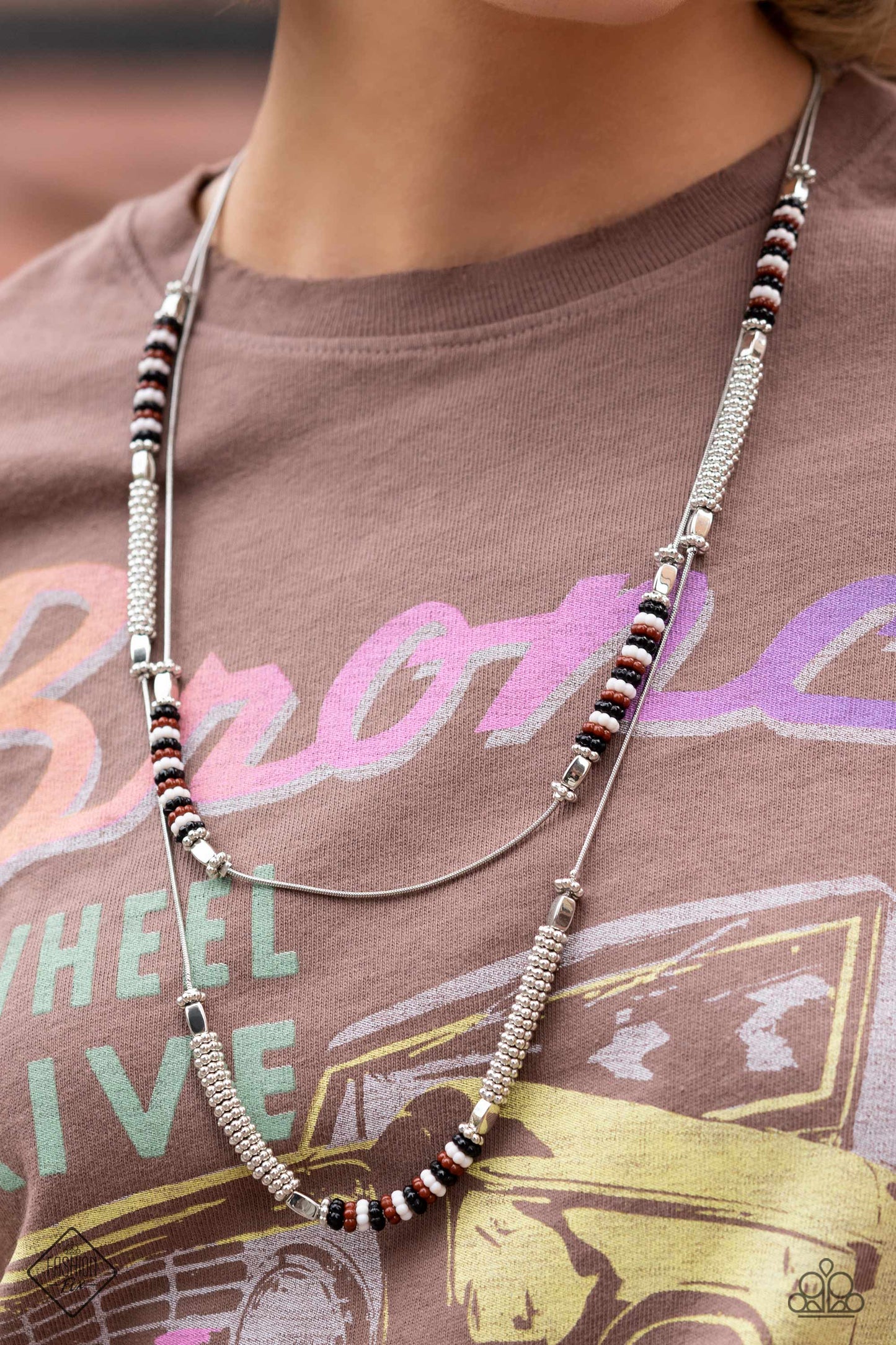 Sunset Sightings Complete Trend Blend February 2023 Fashion Fix Set Paparazzi Vintage Fashion Fix