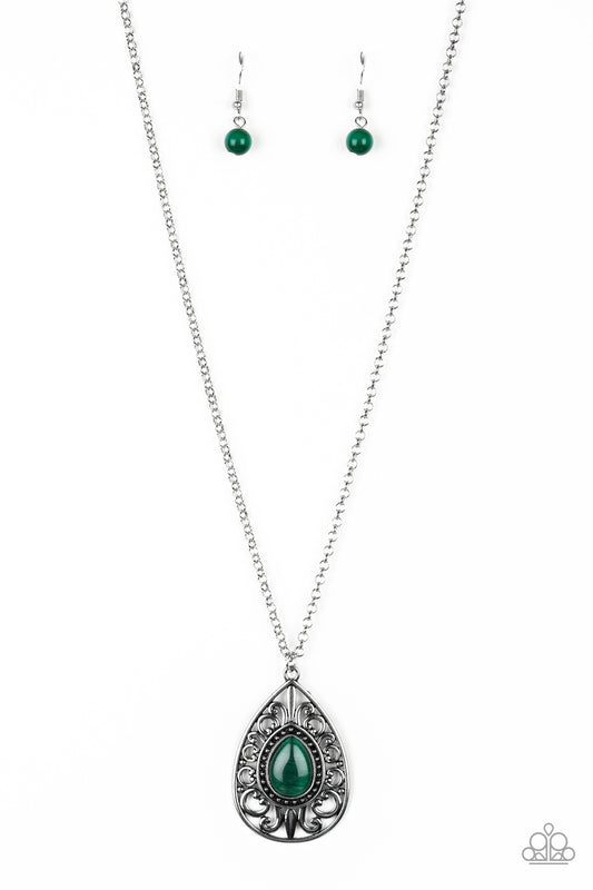 Modern Majesty - Green Necklace Paparazzi Accessories