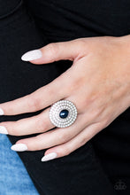 Load image into Gallery viewer, Paparazzi Ring ~ Royal Ranking - Blue
