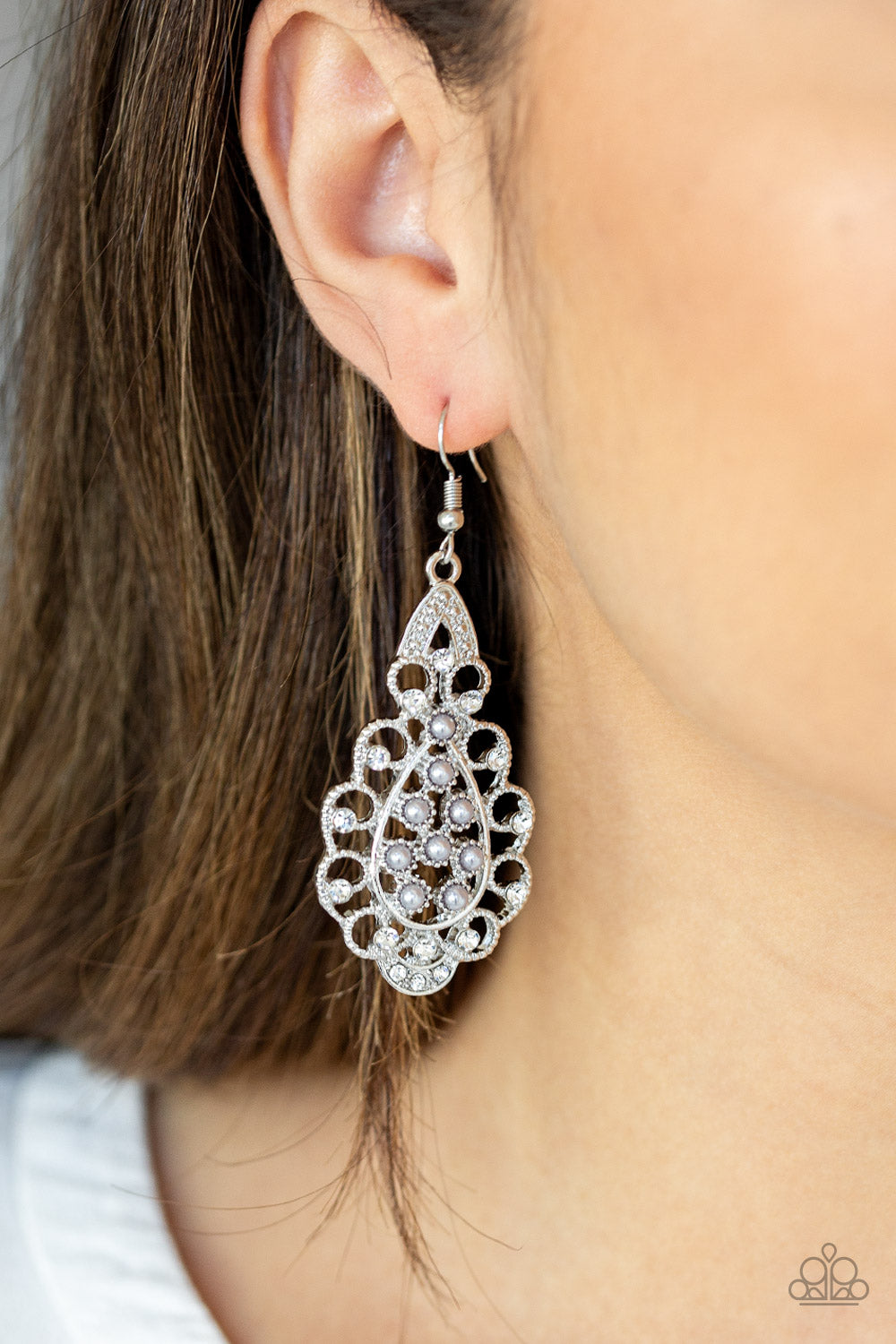 Paparazzi Earring ~ Sprinkle On The Sparkle - Silver
