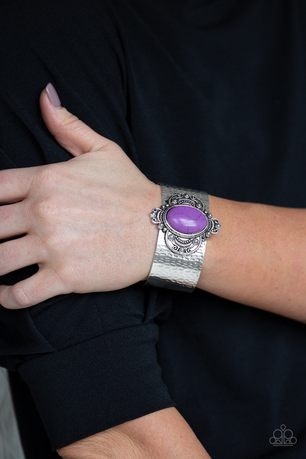 Paparazzi Bracelet ~ Yes I CANYON - Purple