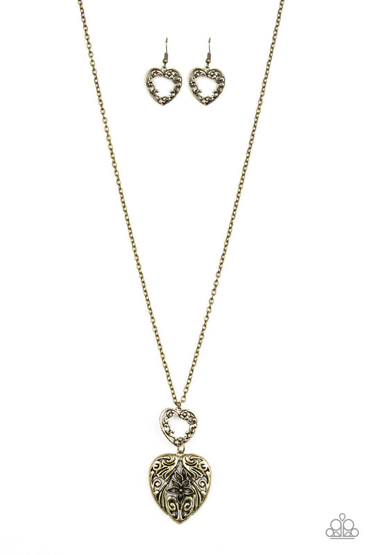 Garden Lovers Brass Necklace Paparazzi Accessories. Shop now online at AainaasTreasureBox for more!
