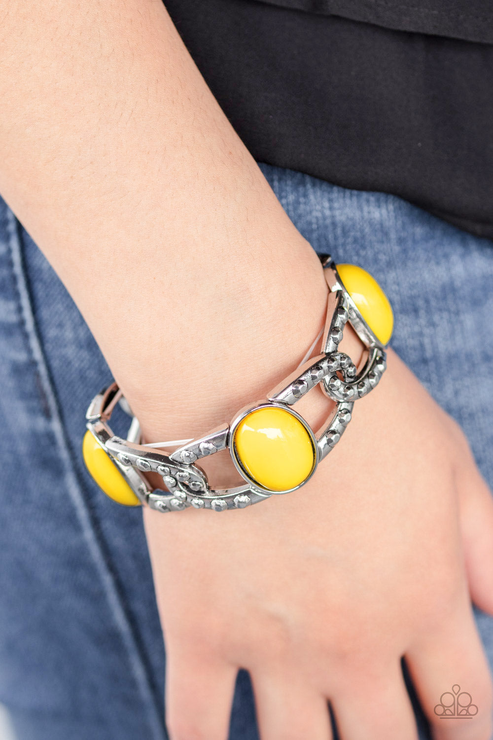 Paparazzi Bracelet ~ Dreamy Gleam - Yellow