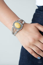 Load image into Gallery viewer, Paparazzi Bracelet ~ Very TERRA-torial - Yellow
