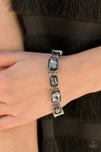 Load image into Gallery viewer, January 2021 Fashion Fix Bracelet: &quot;After Hours&quot; (P9RE-SVXX-264UH). Subscribe &amp; Save. 
