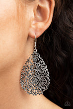 Load image into Gallery viewer, Paparazzi Napa Valley Vintage - Silver Earring
