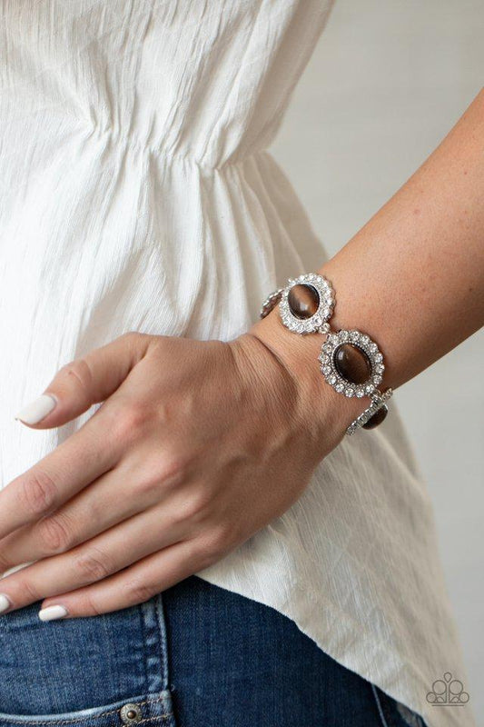 Paparazzi Necklace ~ Demurely Diva - Brown