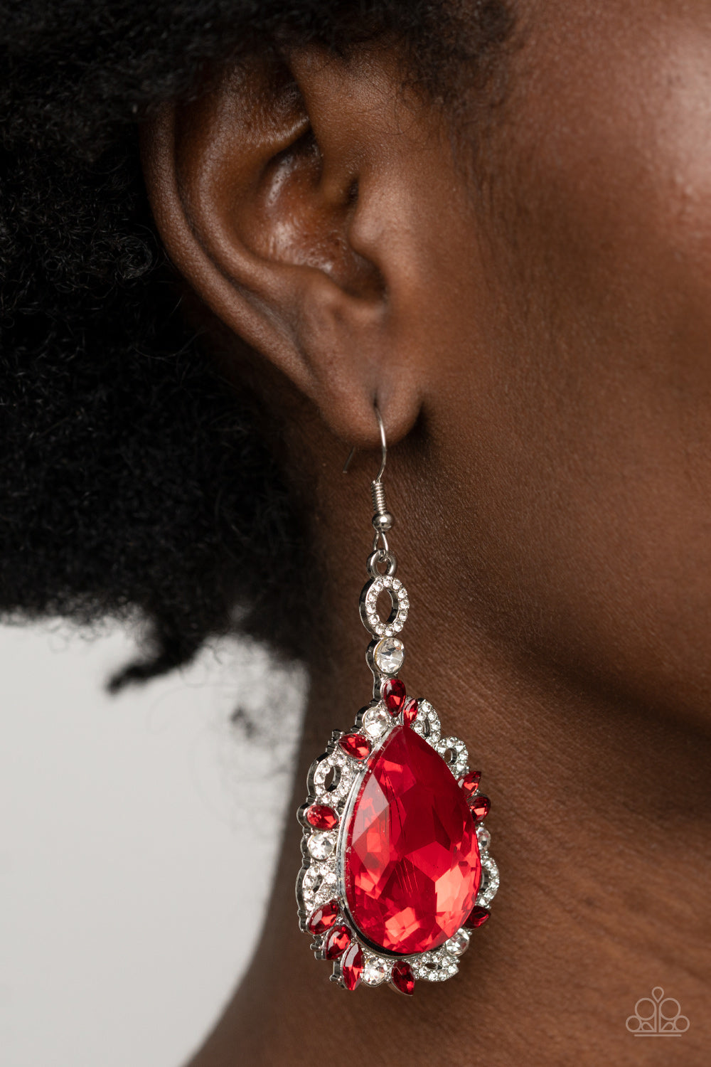 Paparazzi Earring ~ Royal Recognition - Red