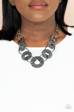 Load image into Gallery viewer, Paparazzi Necklace ~ Industrial Envy - Black
