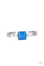 Load image into Gallery viewer, Paparazzi Prismatically Poppin - Blue Bracelet
