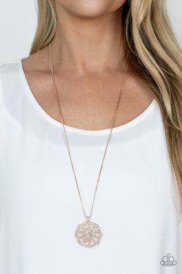 Paparazzi Botanical Bling Rose Gold Necklace. Subscribe & Save. #P2WH-GDRS-161XX. $5 Jewelry.