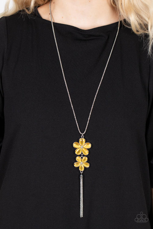Paparazzi Perennial Powerhouse Yellow Necklace. Get Free Shipping. #P2WH-YWXX-269XX