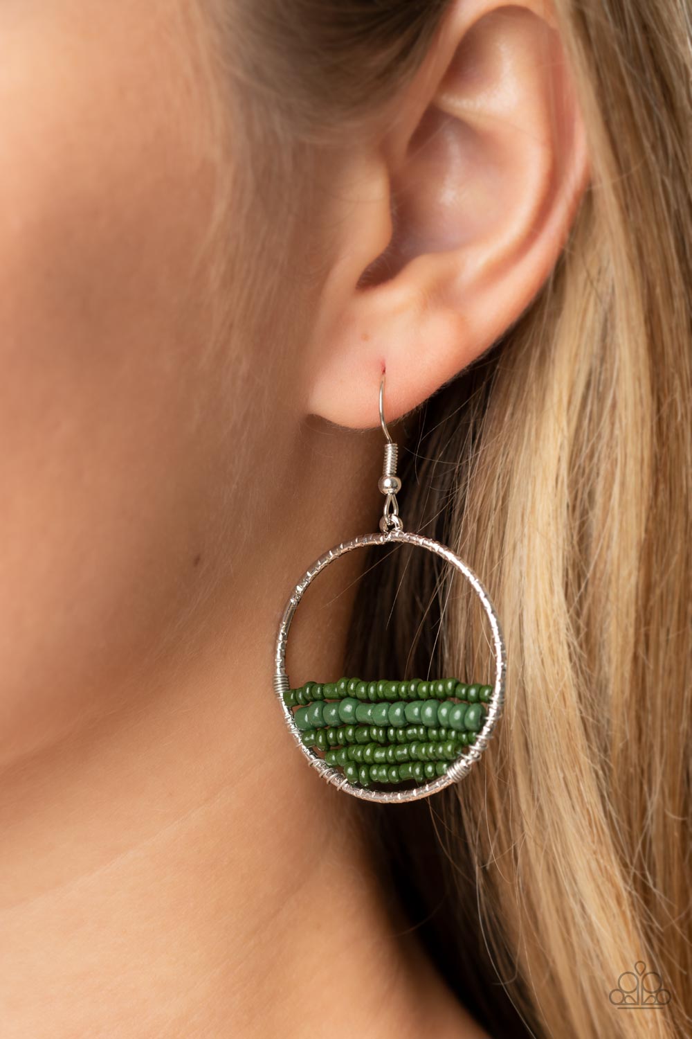 Paparazzi Head-Over-Horizons Green Earring. Get Free Shipping. #P5SE-GRXX-141XX
