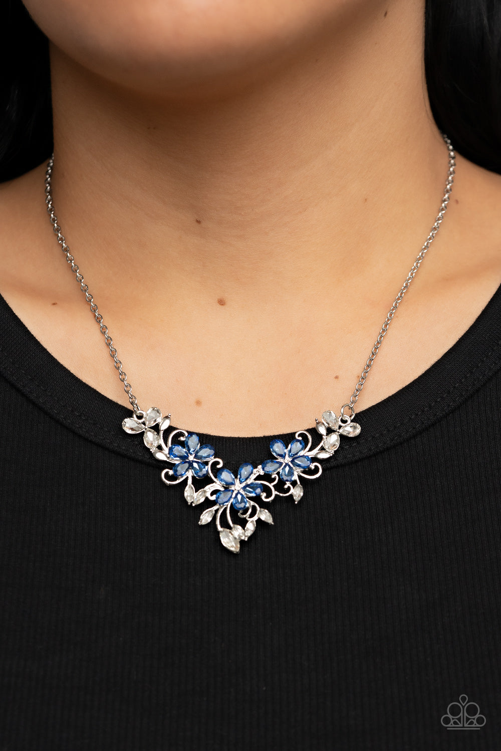 Floral Fashion Show Blue Floral Necklace Paparazzi Accessories. #P2RE-BLXX-372XX. Free Shipping.