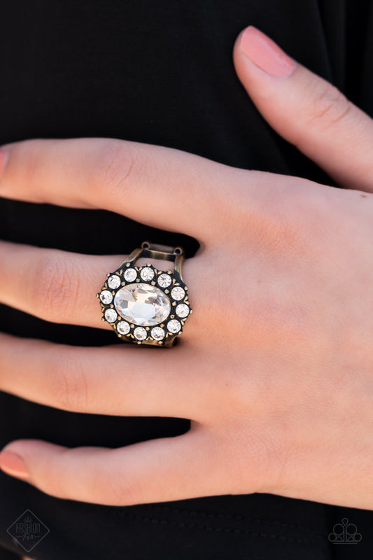 Paparazzi Moxie Magic - Brass Rings Fashion Fix. Get Free Shipping. #P4RE-BRXX-156IJ