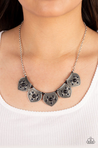 Badlands Basin Black Necklace Paparazzi Accessories. Get Free Shipping. Floral Black Stone Necklace.