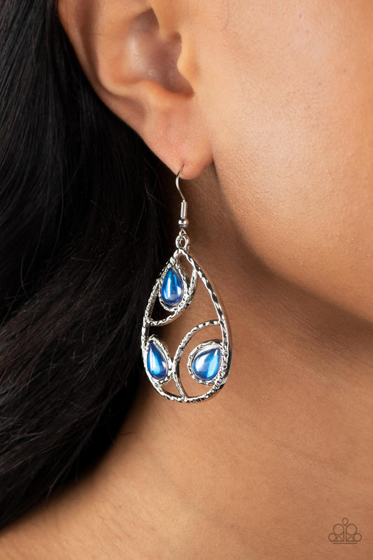 Send the BRIGHT Message Blue Earring Paparazzi Accessories. #P5WH-BLXX-265XX. Get Free Shipping.