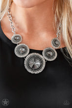 Load image into Gallery viewer, Paparazzi Necklace ~ Global Glamour Necklace ~ Blockbuster Collection

