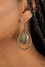 Load image into Gallery viewer, Paparazzi Artisan Refuge Brass Earring. Get Free Shipping. $5 Earrings. #P5BA-BRXX-067XX.
