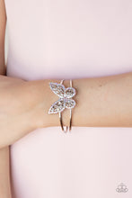 Load image into Gallery viewer, Paparazzi Butterfly Bella Multi Iridescent Bracelet. Get Free Shipping. #P2WH-MTXX-272FO
