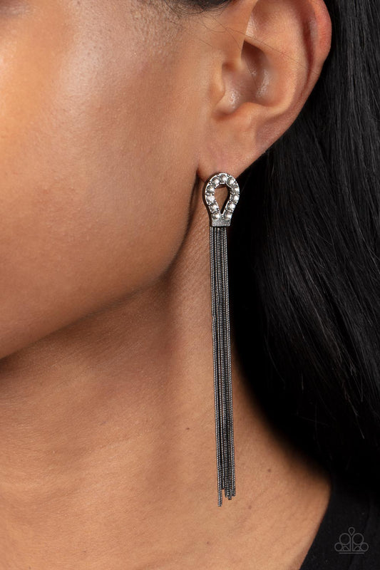 Paparazzi Dallas Debutante - Black Post Earring. #P5PO-BKXX-179XX. Subscribe & Save!