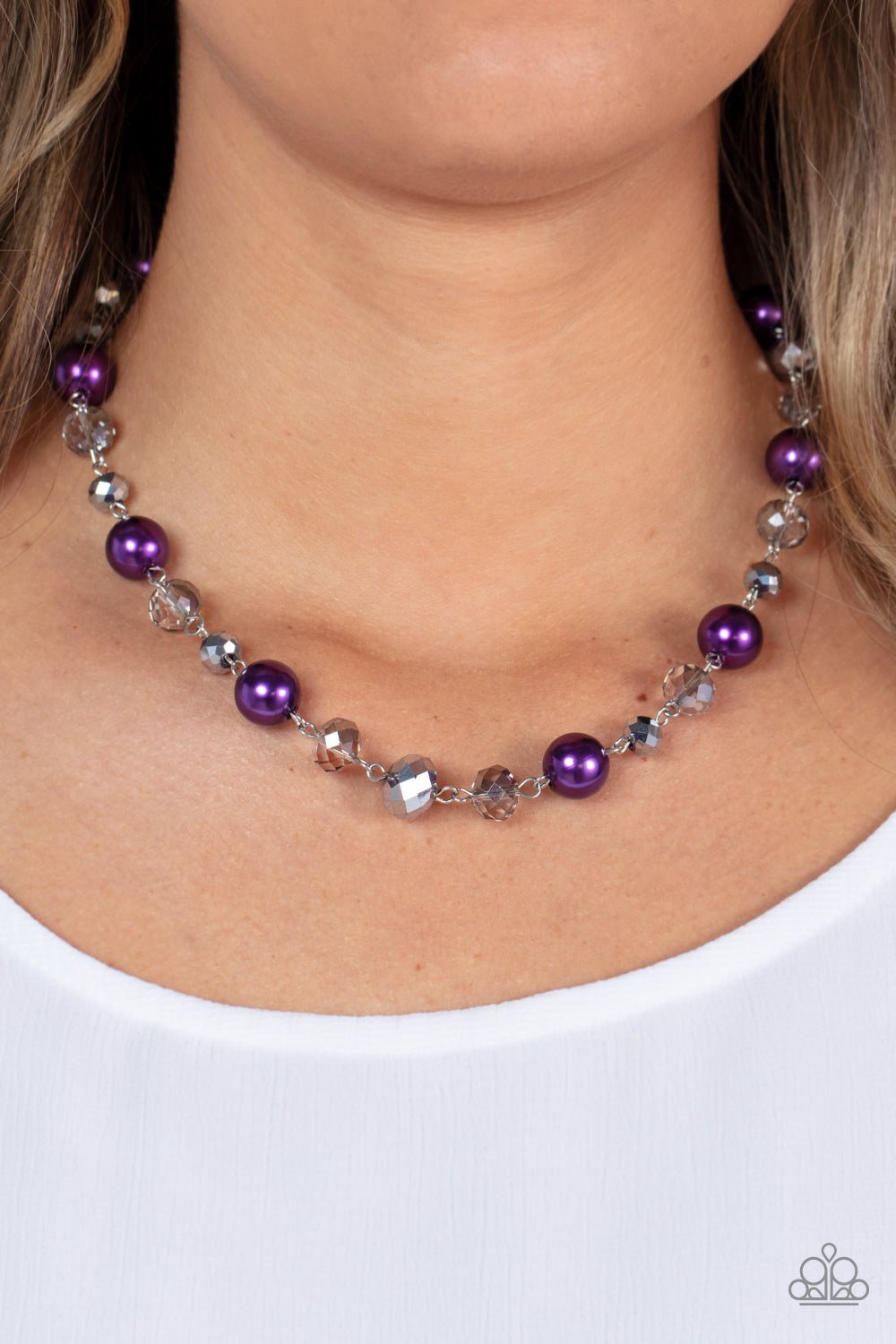 Paparazzi Necklace Decked Out Dazzle - Purple Necklace (P2RE-PRXX-266XX)