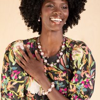 Paparazzi Dreamscape Escape Necklace. Iridescent Pearl Necklace. Free Shipping. #P2RE-PKXX-377IV