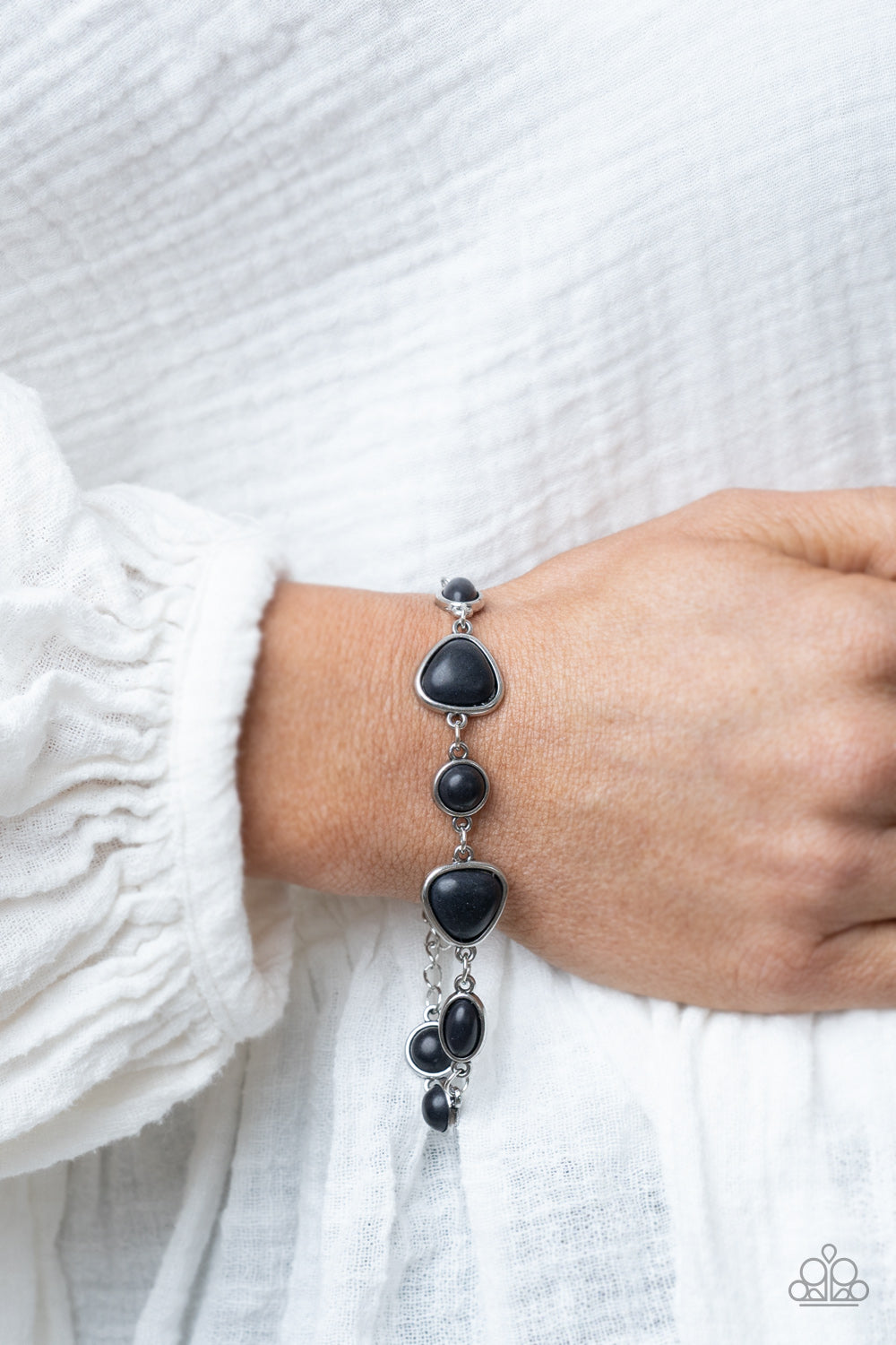 Eco-Friendly Fashionista Black Stone dainty Bracelet Paparazzi Accessories. Get Free Shipping.