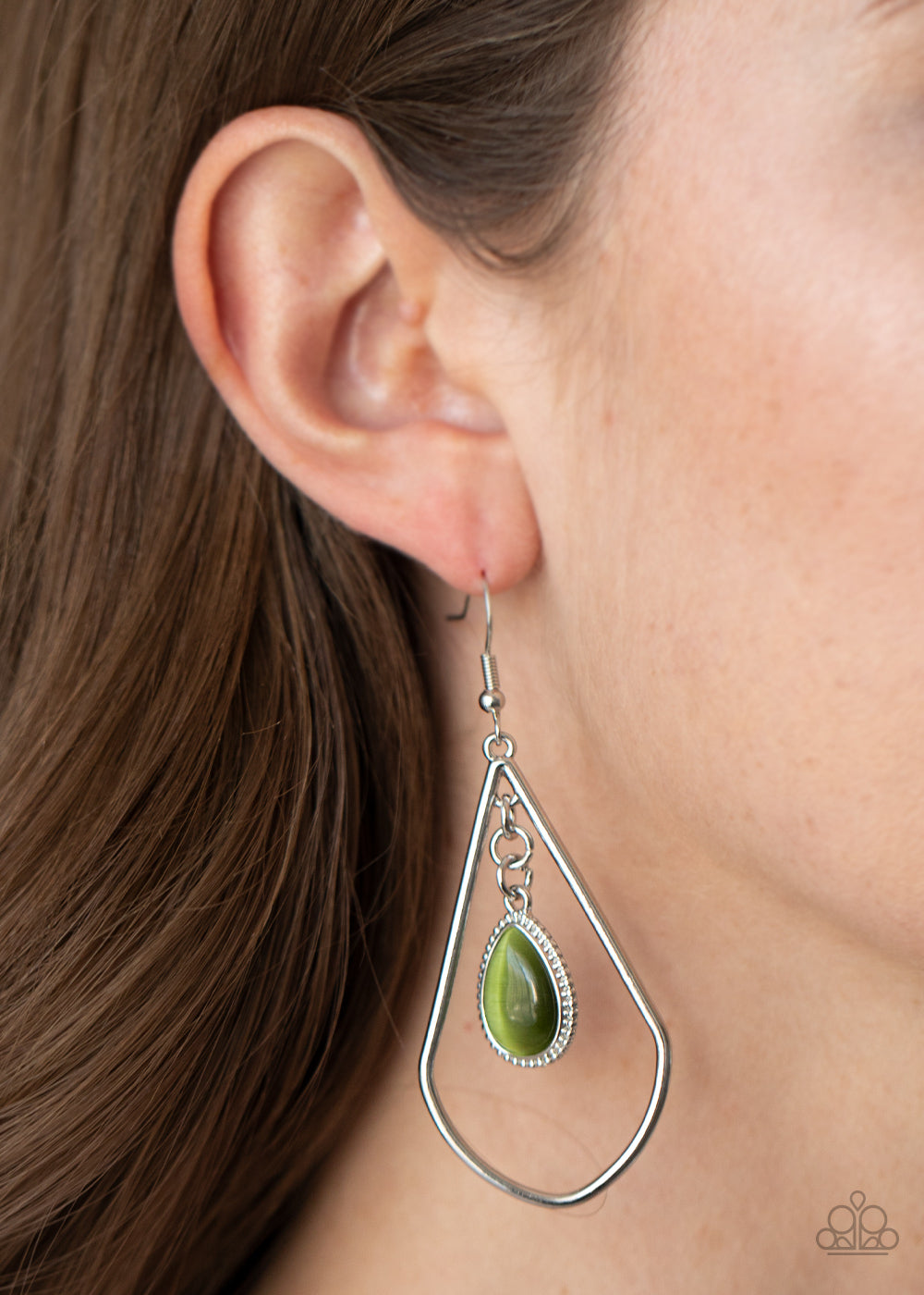 Paparazzi Earring ~ Ethereal Elegance - Green Cat's Eye Earring