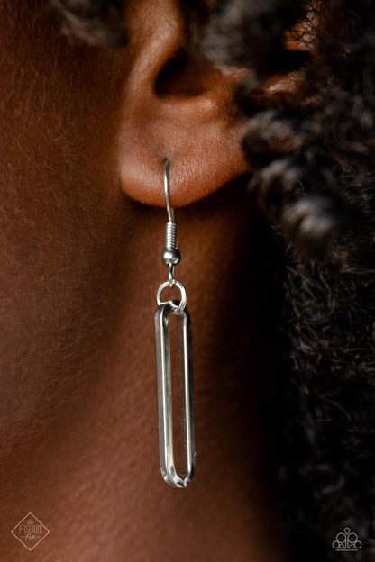 Friday Night VIBES Blue Necklace $8 Jewelry. Subscribe & Save. Complimentary earrings.