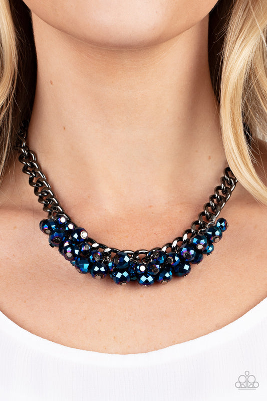 Paparazzi Galactic Knockout $5 Necklace