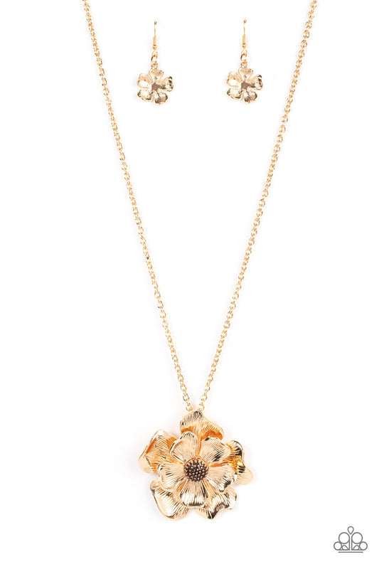 Homegrown Glamour Gold Flower Pendant Necklace Paparazzi Accessories. Get Free Shipping. 